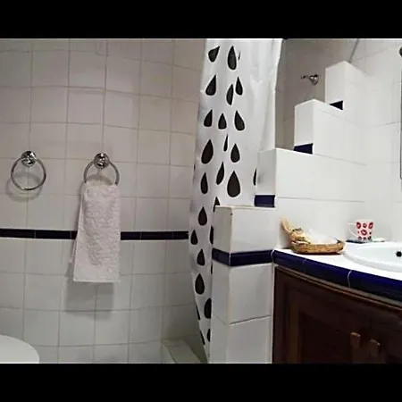 אכסניה Casa Angel *