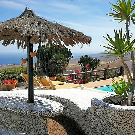Casa Angel Mácher