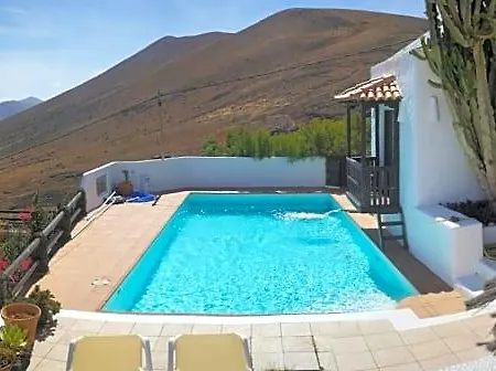 Casa Angel Mácher