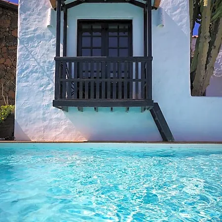 Casa Angel Mácher